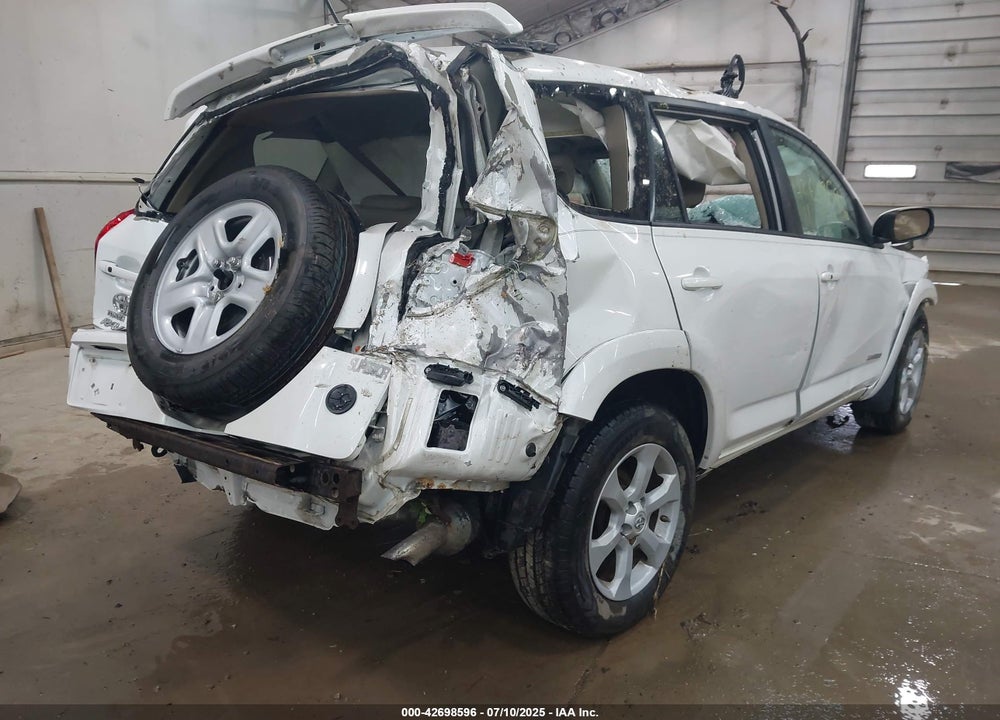 2011 TOYOTA RAV4 VIN: 2T3DK4DV5BW055468