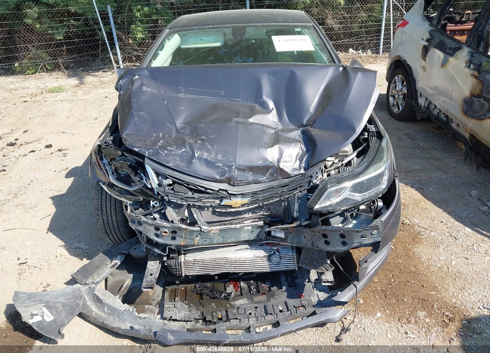 2017 CHEVROLET CRUZE VIN: 1G1BE5SM6H7226689