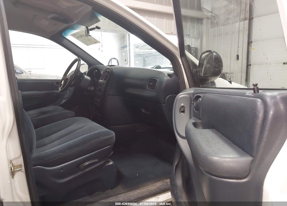 2003 DODGE GRAND CARAVAN SPORT VIN: 1D4GP44363B310624