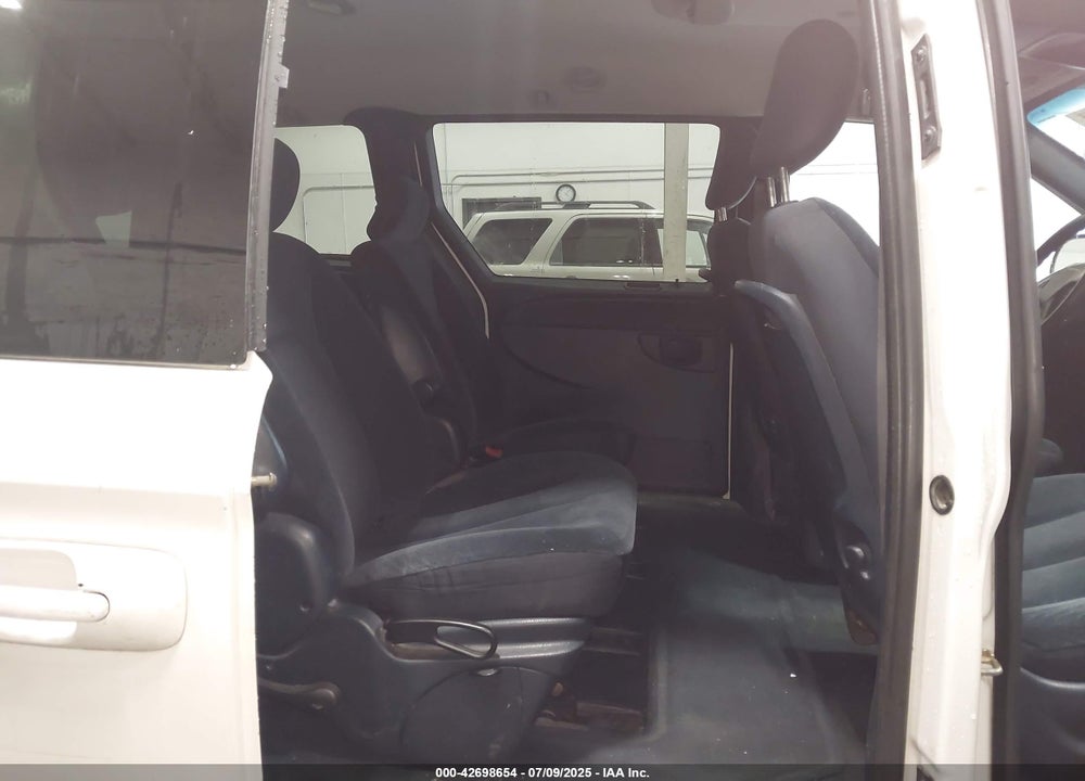 2003 DODGE GRAND CARAVAN SPORT VIN: 1D4GP44363B310624