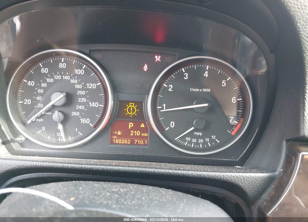 2010 BMW 3 SERIES VIN: WBAPH7C51AE129843