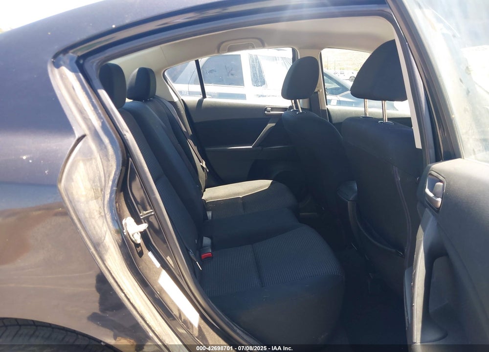 2013 MAZDA 3 VIN: JM1BL1UP8D1731515