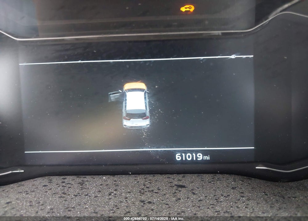 2020 KIA NIRO VIN: KNDCC3LD6L5428103