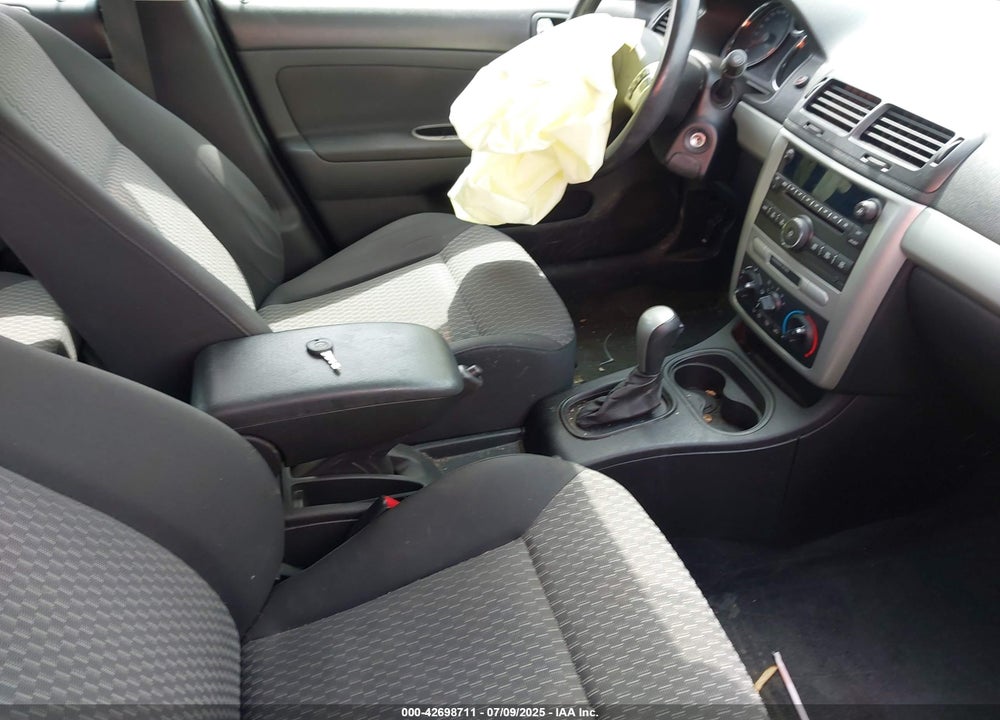 2009 CHEVROLET COBALT VIN: 1G1AT58H697132972