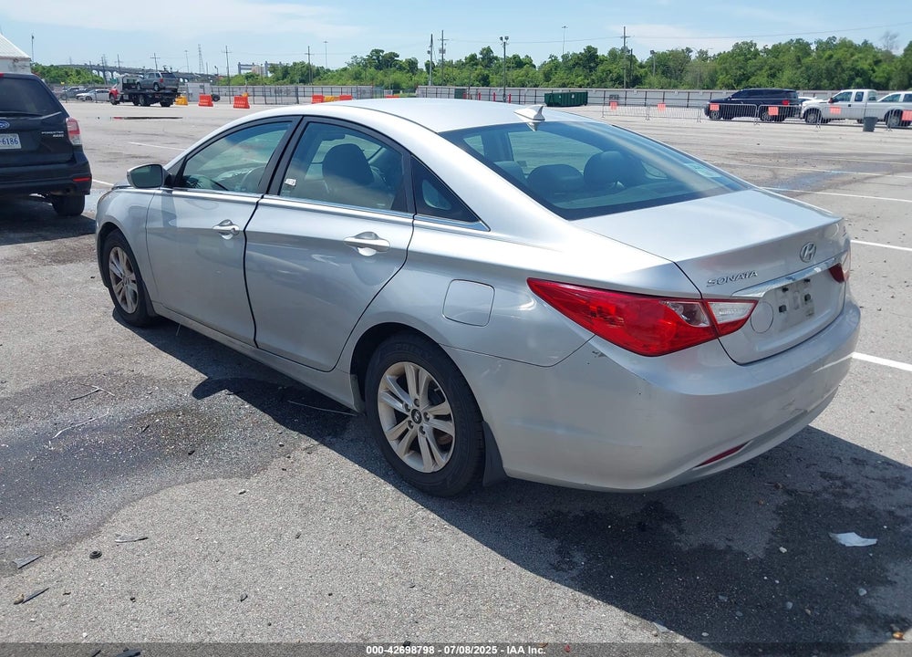 2013 HYUNDAI SONATA GLS VIN: 5NPEB4ACXDH674262