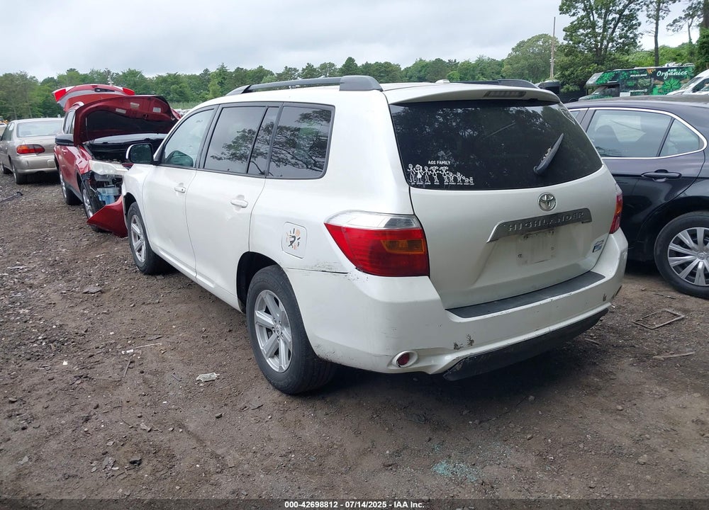 2010 TOYOTA HIGHLANDER VIN: 5TDBK3EH7AS030601