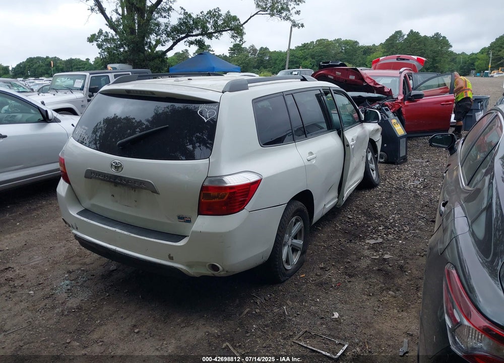 2010 TOYOTA HIGHLANDER VIN: 5TDBK3EH7AS030601