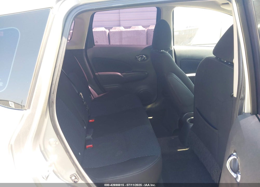 2015 NISSAN VERSA NOTE VIN: 3N1CE2CP7FL358584