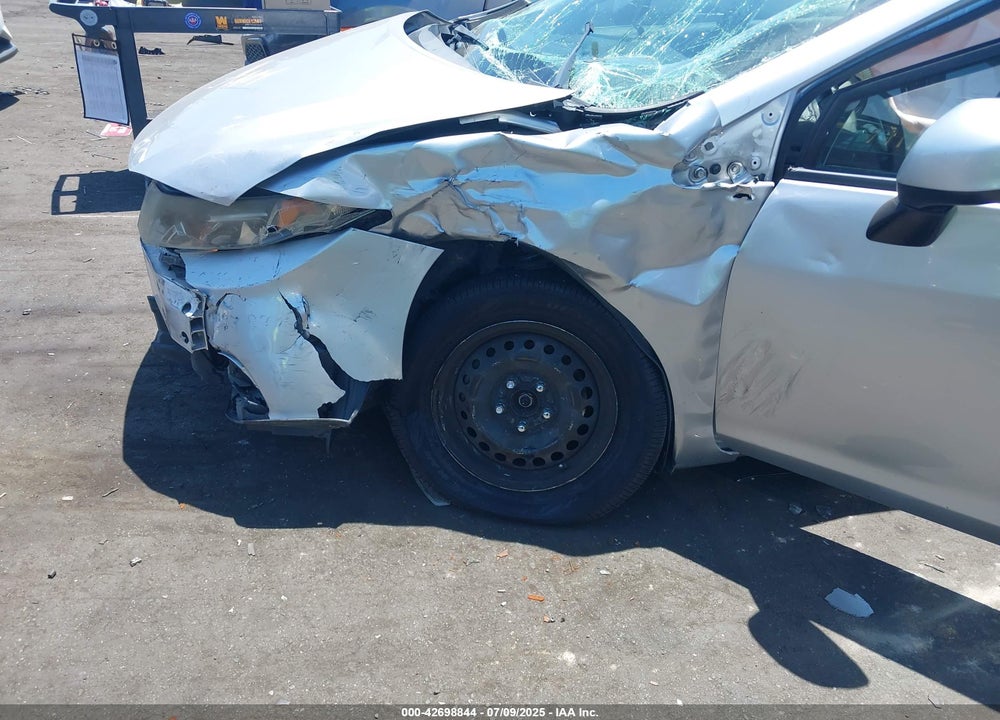 2013 HONDA CIVIC VIN: 19XFB2F51DE228055