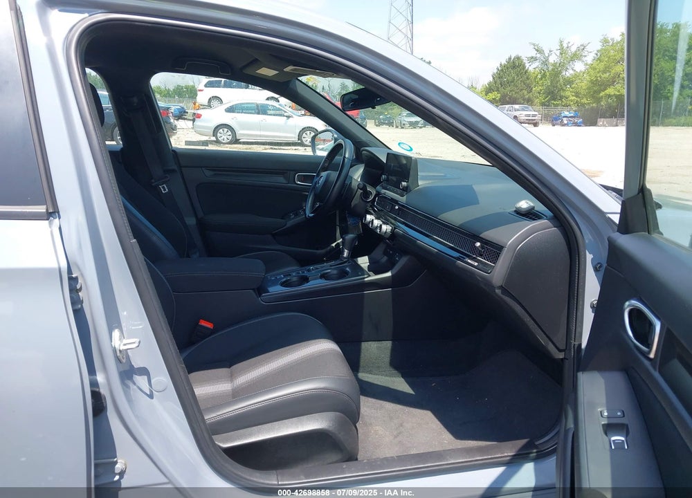 2022 HONDA CIVIC SPORT VIN: 2HGFE2F57NH593936