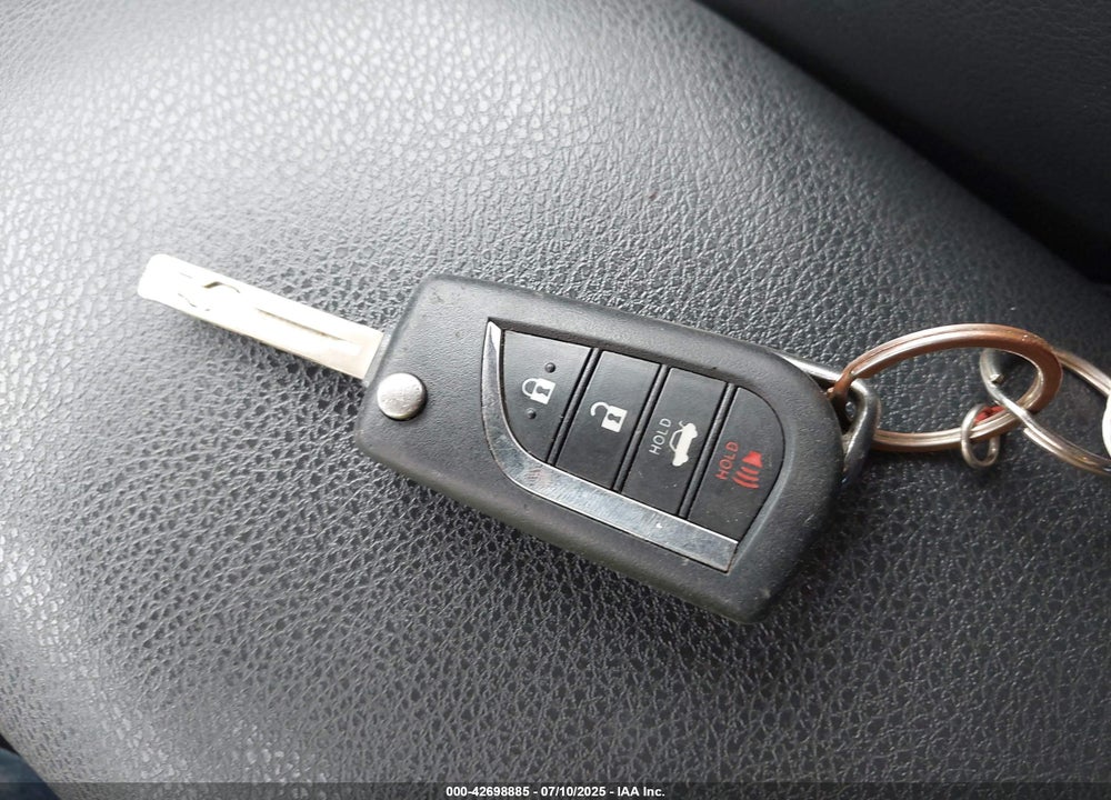 2021 TOYOTA CAMRY VIN: 4T1G11AKXMU593488