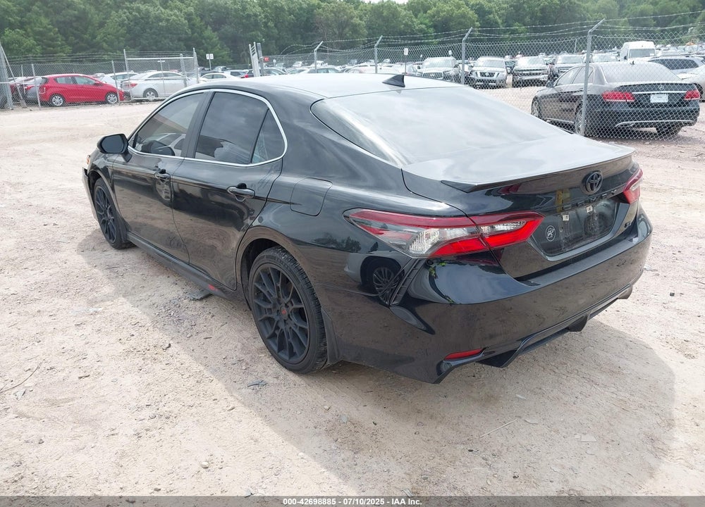 2021 TOYOTA CAMRY VIN: 4T1G11AKXMU593488