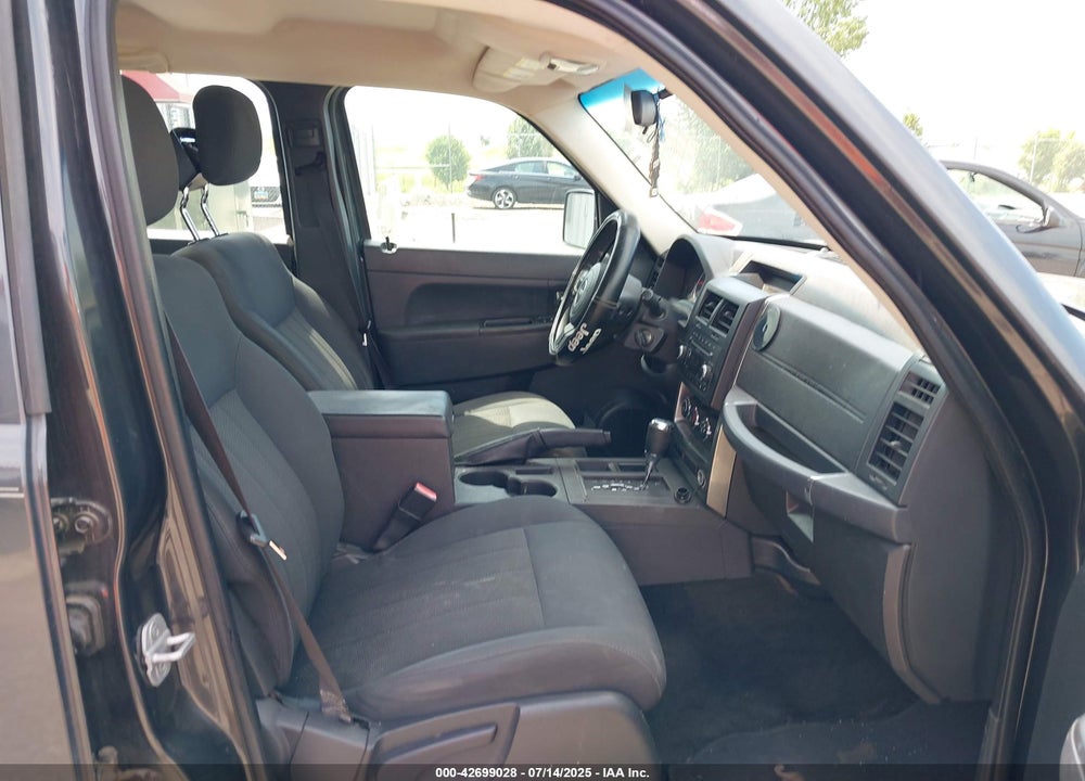 2011 JEEP LIBERTY VIN: 1J4PP2GK0BW580454