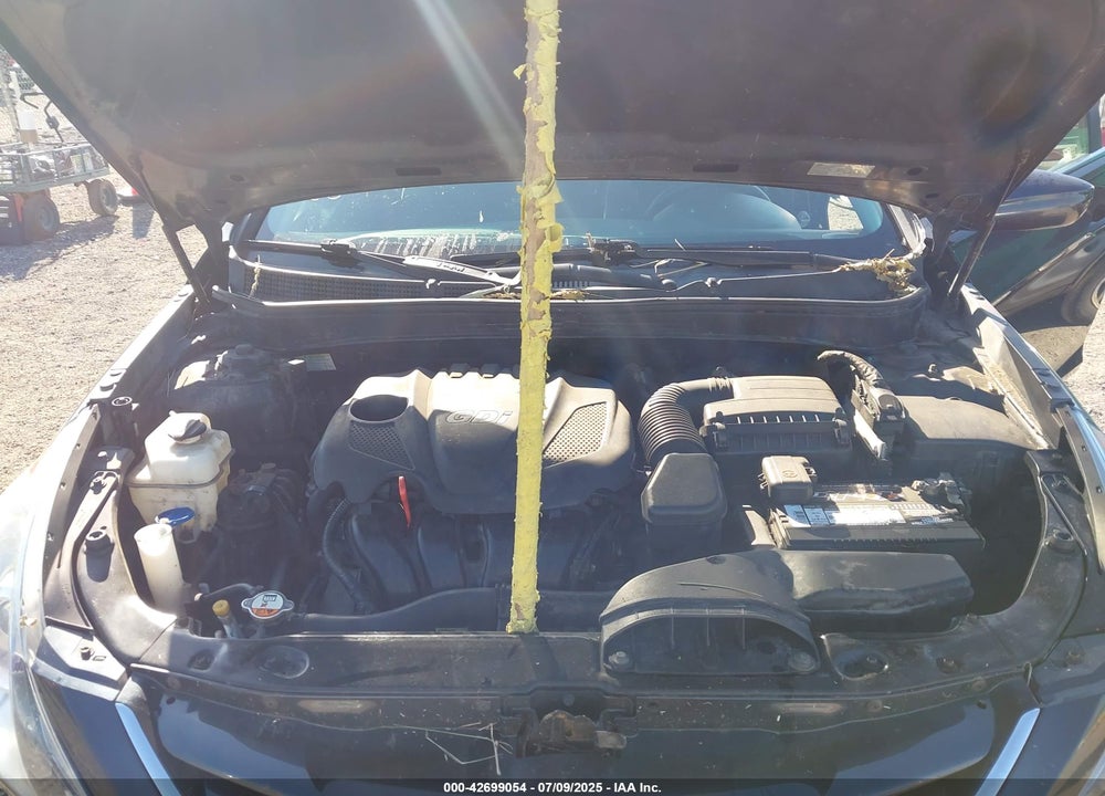 2013 HYUNDAI SONATA GLS VIN: 5NPEB4AC0DH557063