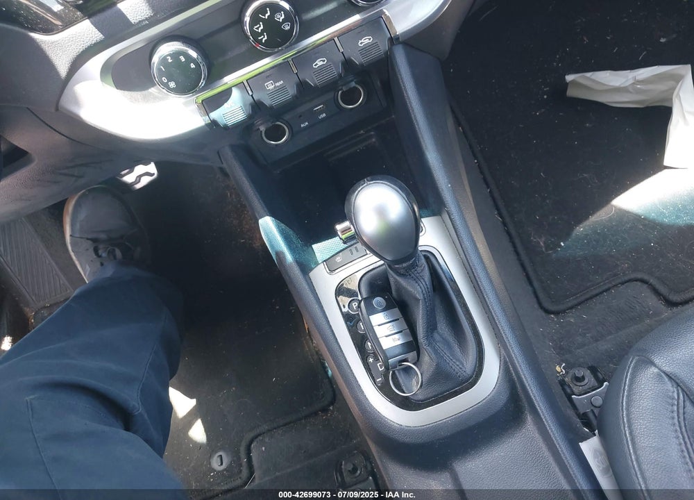 2016 KIA RIO VIN: KNADN5A31G6600913