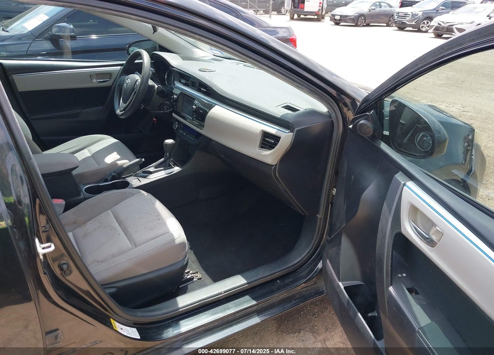 2015 TOYOTA COROLLA VIN: 5YFBURHE0FP257157