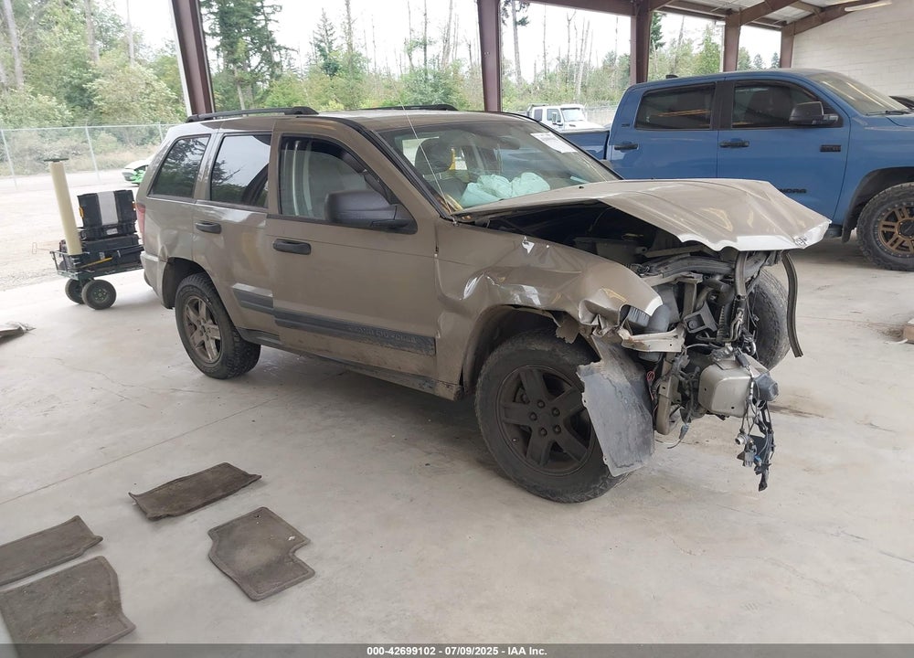 2005 JEEP GRAND CHEROKEE LAREDO VIN: 1J4GR48KX5C589625