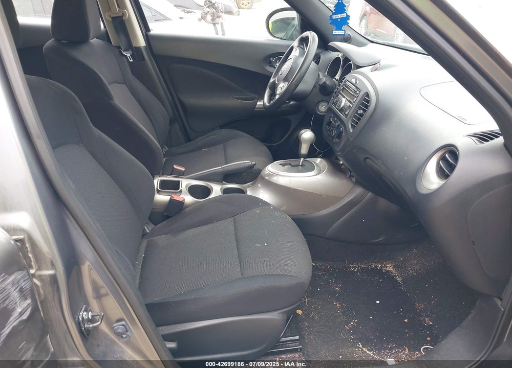 2013 NISSAN JUKE VIN: JN8AF5MR2DT218183