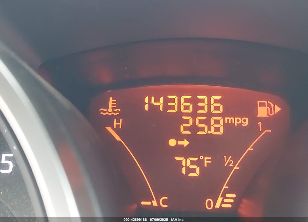 2013 NISSAN JUKE VIN: JN8AF5MR2DT218183