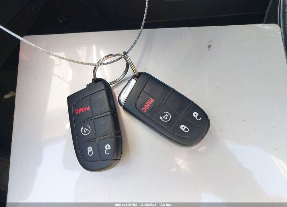 2015 JEEP RENEGADE VIN: ZACCJBDT0FPB74898