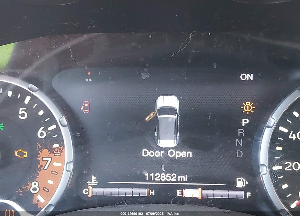 2015 JEEP RENEGADE VIN: ZACCJBDT0FPB74898