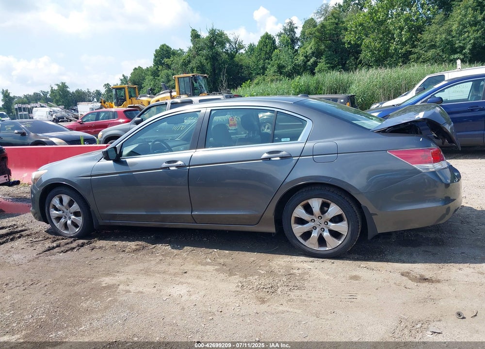 2009 HONDA ACCORD VIN: 1HGCP26869A016472