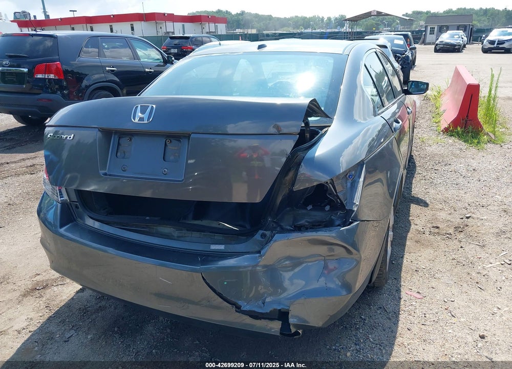2009 HONDA ACCORD VIN: 1HGCP26869A016472