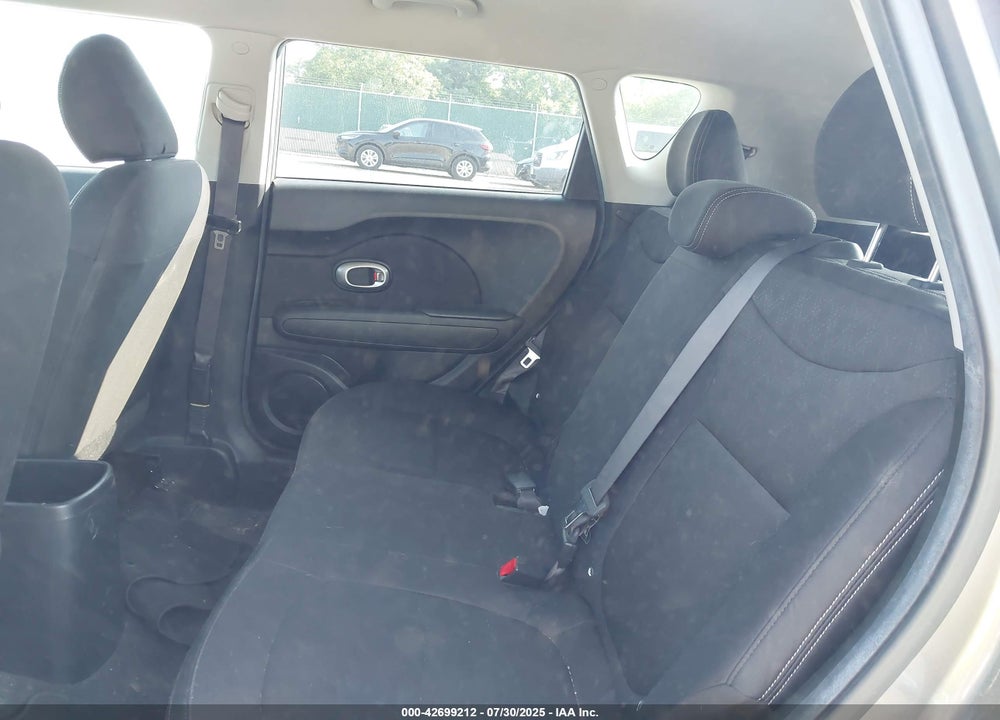 2015 KIA SOUL VIN: KNDJN2A20F7224032