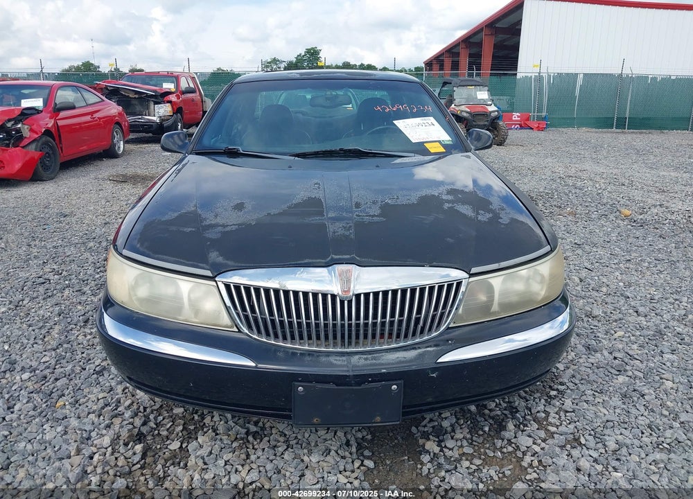 2001 LINCOLN CONTINENTAL VIN: 1LNHM97V41Y698608
