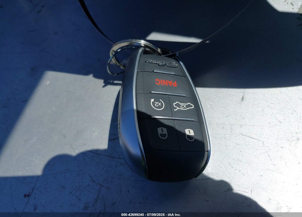 2017 ALFA ROMEO GIULIA VIN: ZARFAEDN7H7532266