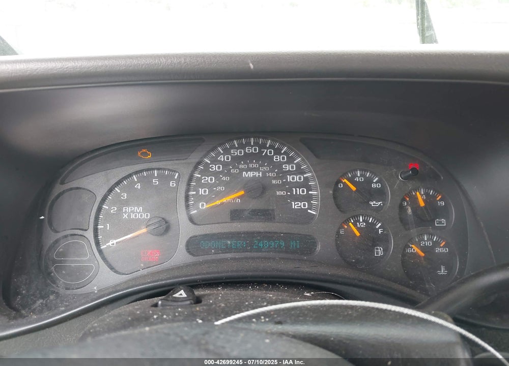 2003 CHEVROLET SILVERADO 1500 LS VIN: 2GCEC19T031299384
