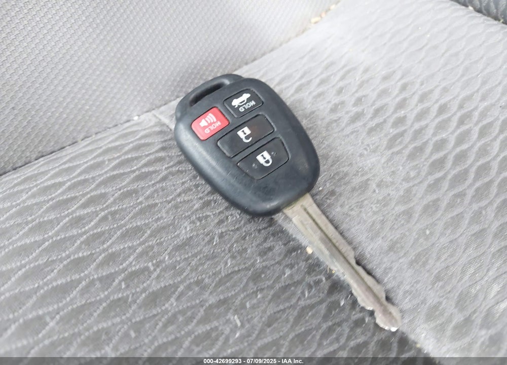 2016 TOYOTA COROLLA VIN: 2T1BURHE5GC608226