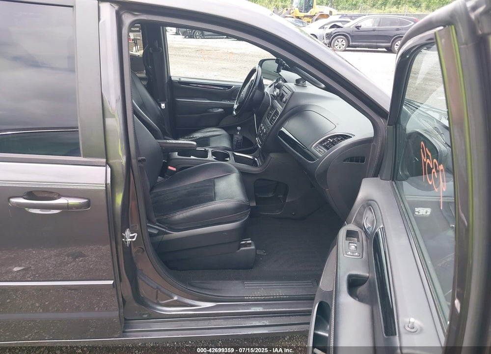 2014 DODGE GRAND CARAVAN SXT 30TH ANNIVERSARY VIN: 2C4RDGCG3ER308404