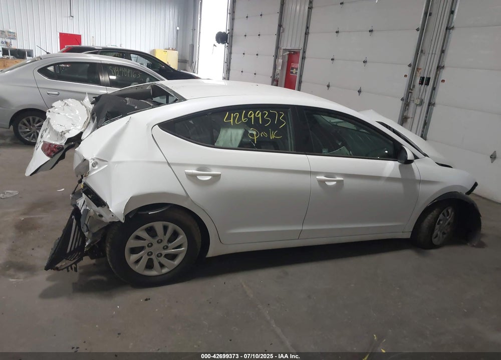 2020 HYUNDAI ELANTRA SE VIN: 5NPD74LF6LH499625