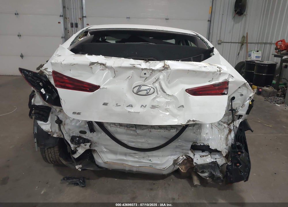 2020 HYUNDAI ELANTRA SE VIN: 5NPD74LF6LH499625