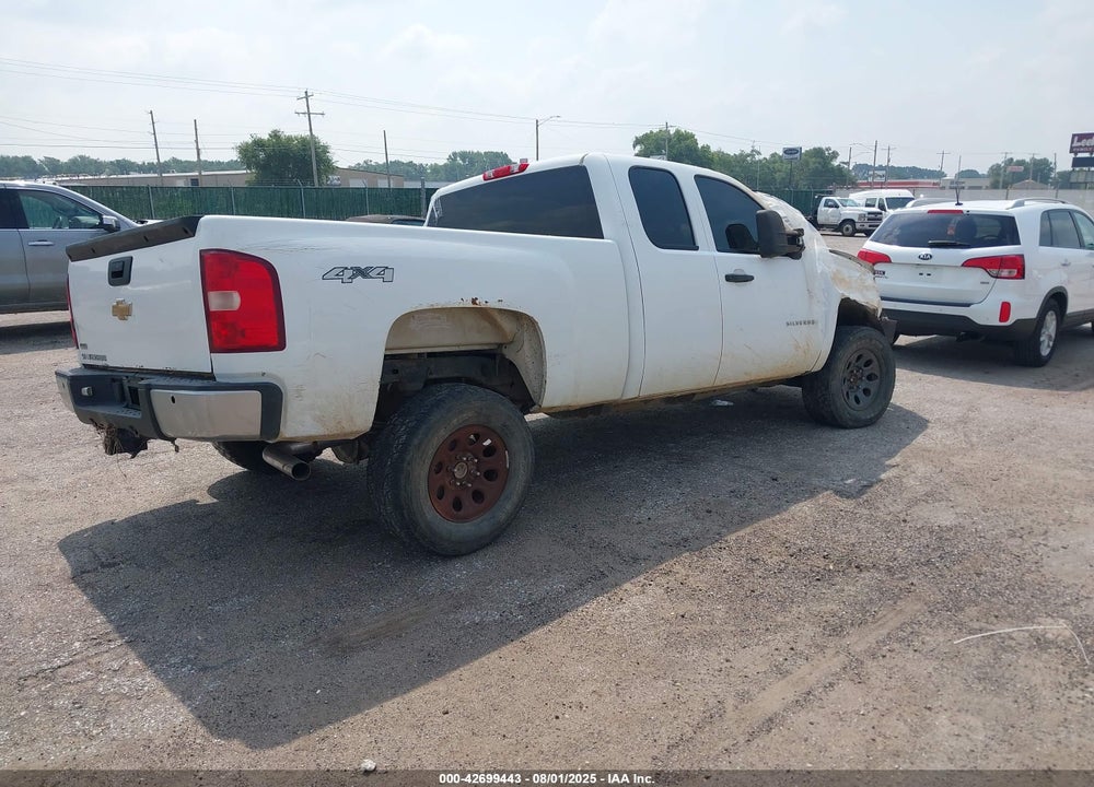 2011 CHEVROLET SILVERADO 1500 WORK TRUCK VIN: 1GCRKPE36BZ307863