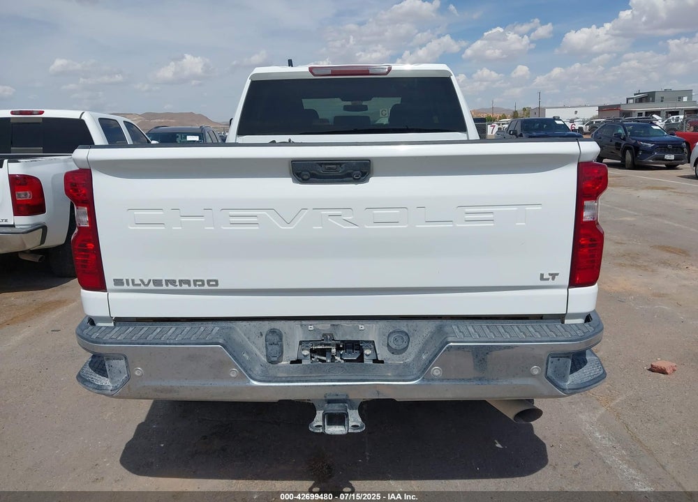 2021 CHEVROLET SILVERADO 2500HD 4WD STANDARD BED LT VIN: 1GC4YNE76MF285111