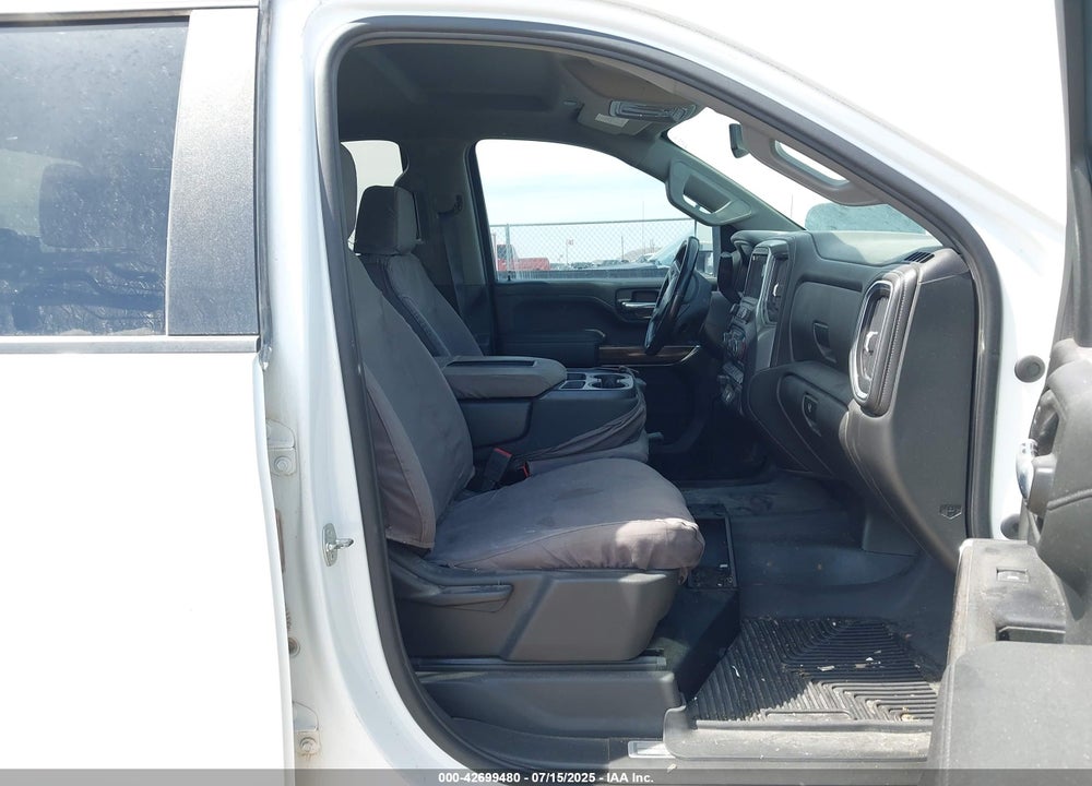 2021 CHEVROLET SILVERADO 2500HD 4WD STANDARD BED LT VIN: 1GC4YNE76MF285111