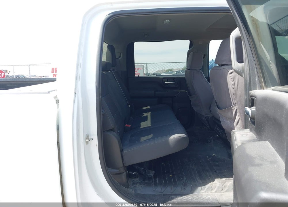 2021 CHEVROLET SILVERADO 2500HD 4WD STANDARD BED LT VIN: 1GC4YNE76MF285111