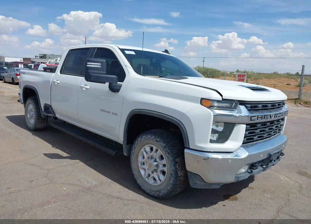 2022 CHEVROLET SILVERADO 2500HD 4WD STANDARD BED LT VIN: 1GC4YNE77NF180420