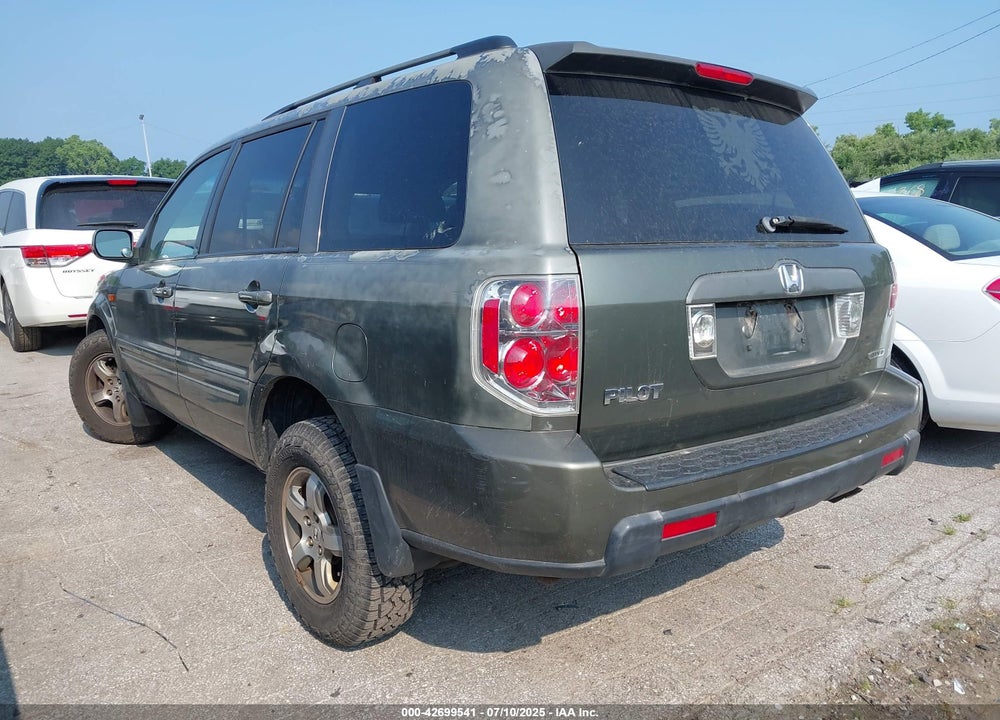 2006 HONDA PILOT EX VIN: 5FNYF184X6B026436