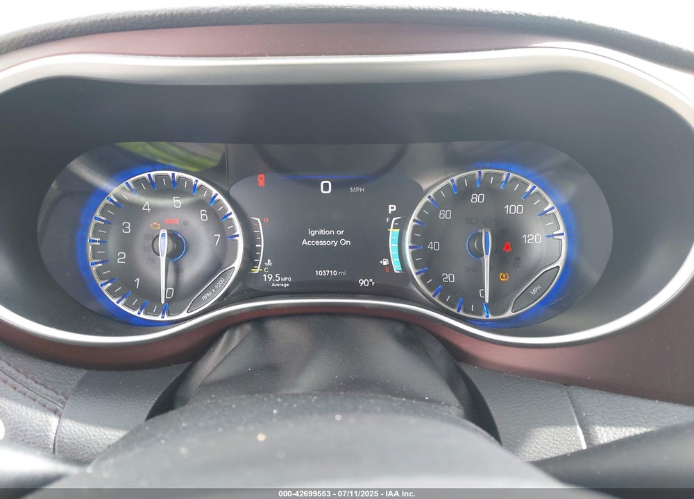 2017 CHRYSLER PACIFICA LIMITED VIN: 2C4RC1GGXHR652729