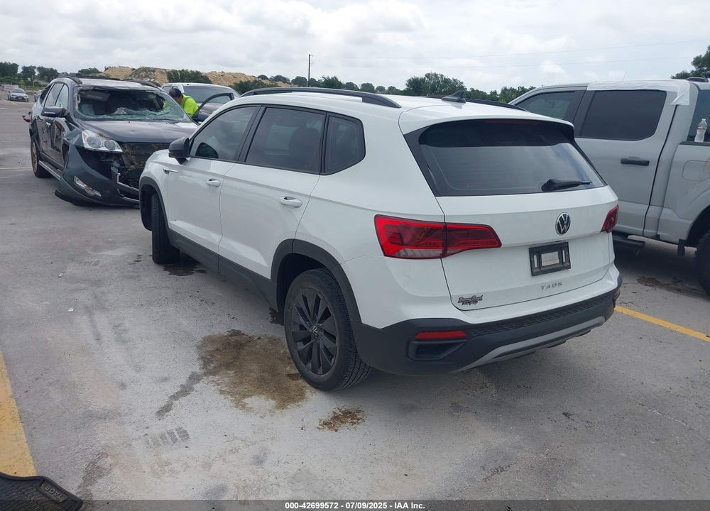 2022 VOLKSWAGEN TAOS VIN: 3VVDX7B27NM038755