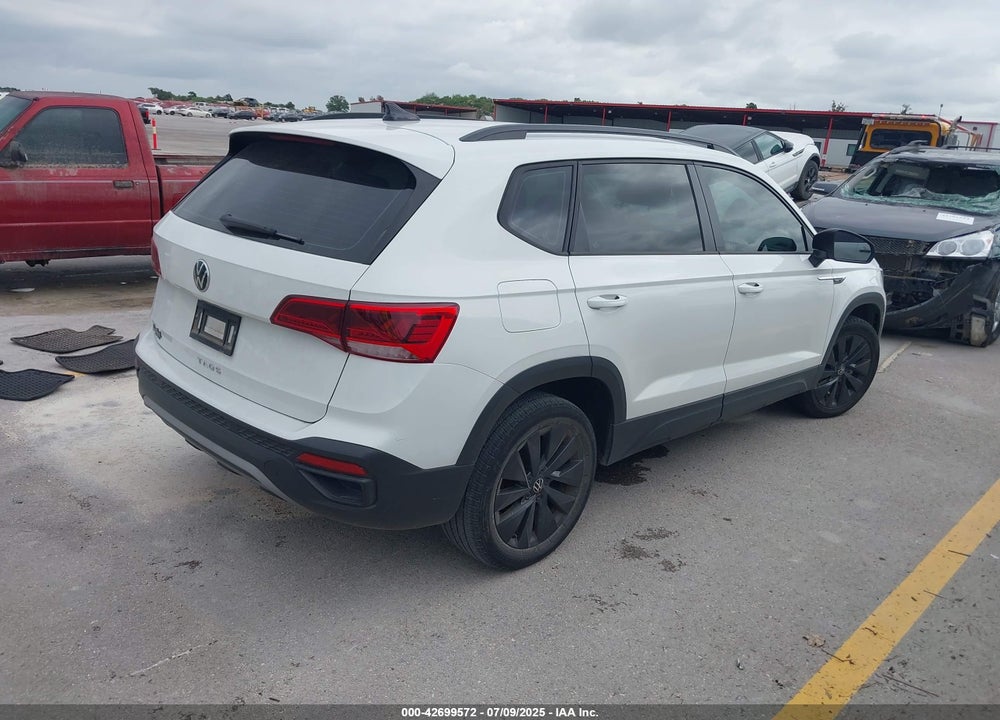 2022 VOLKSWAGEN TAOS VIN: 3VVDX7B27NM038755
