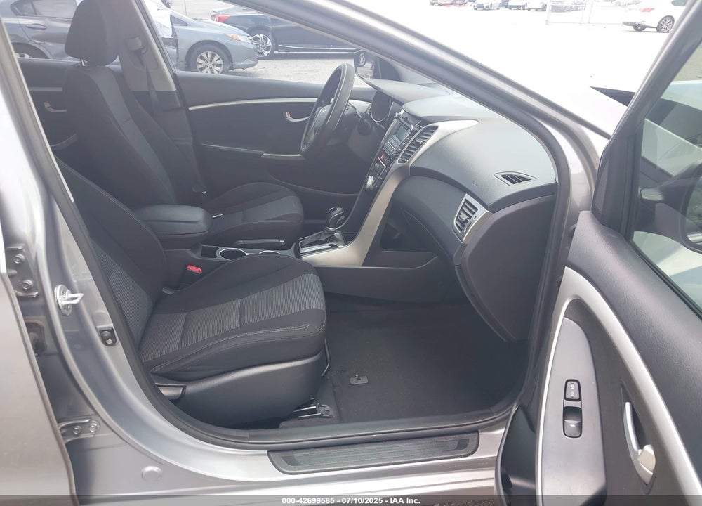 2016 HYUNDAI ELANTRA GT VIN: KMHD35LH4GU276543