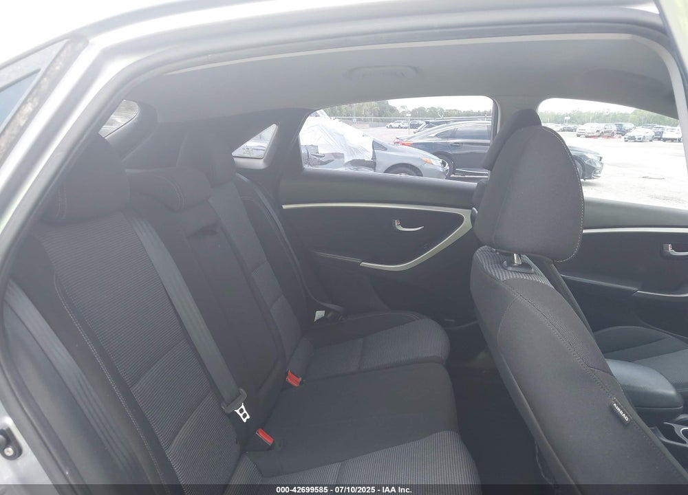 2016 HYUNDAI ELANTRA GT VIN: KMHD35LH4GU276543