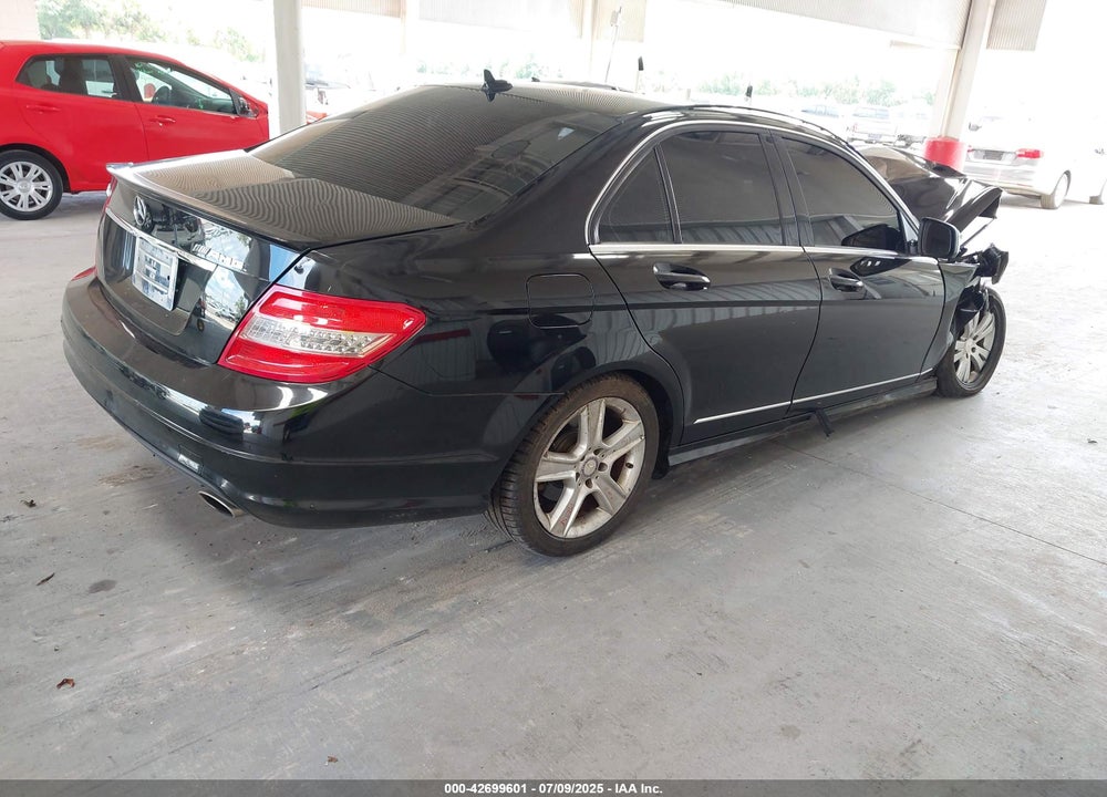 2008 MERCEDES-BENZ C CLASS VIN: WDDGF56X98R030335
