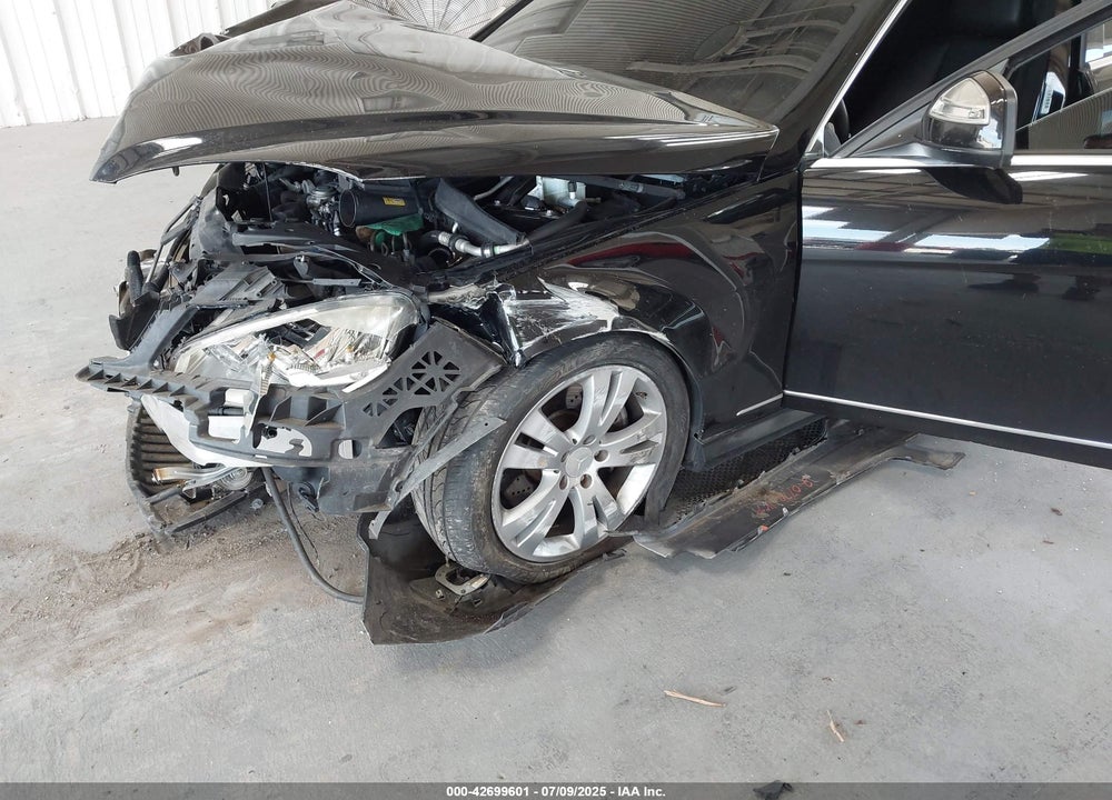 2008 MERCEDES-BENZ C CLASS VIN: WDDGF56X98R030335