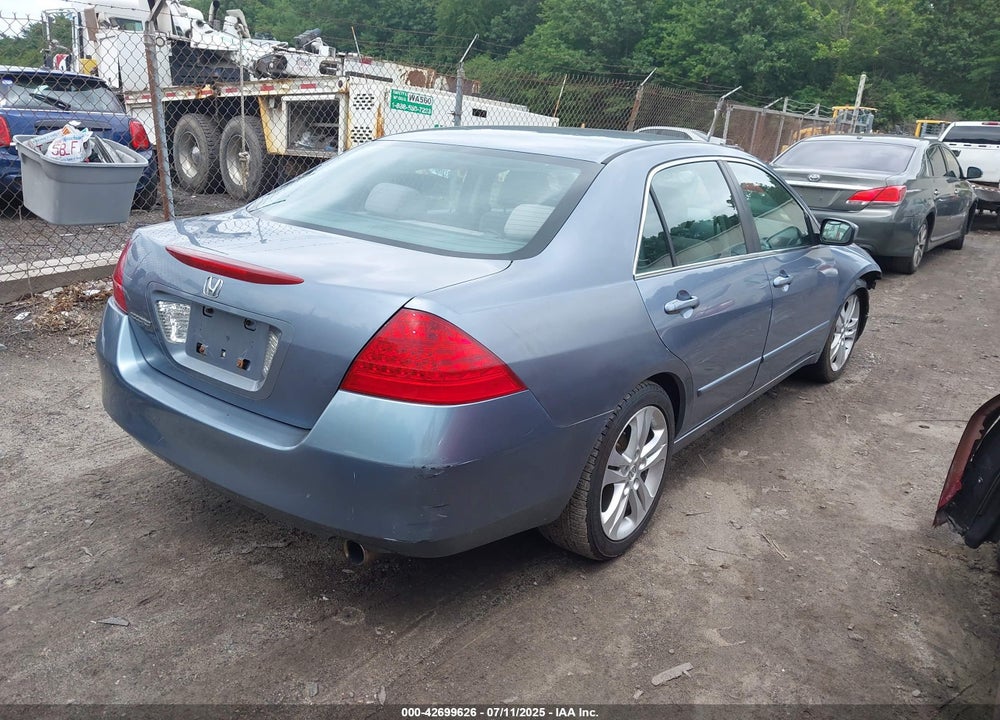 2007 HONDA ACCORD 2.4 EX VIN: 1HGCM56717A054397