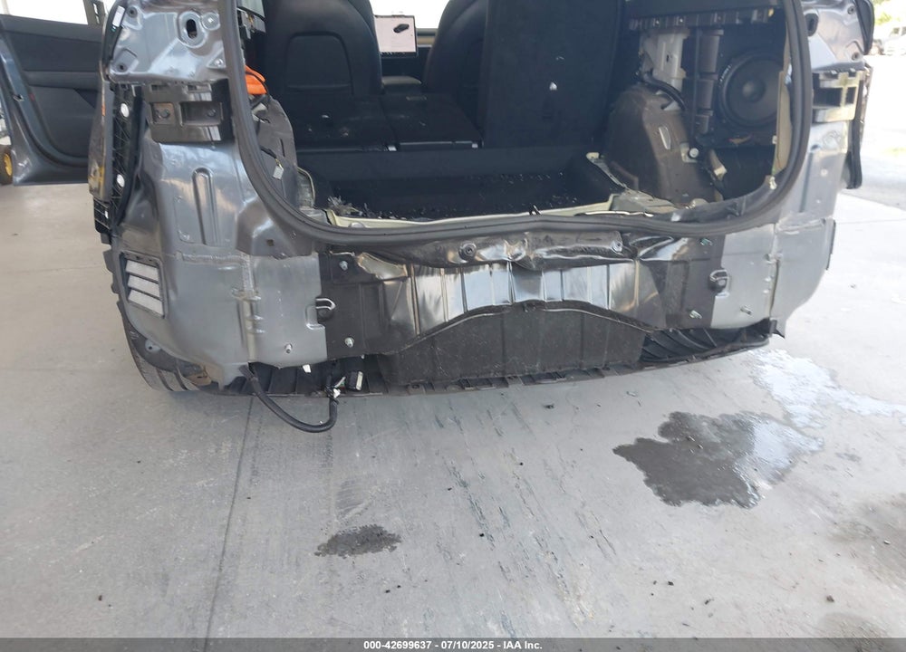 2021 TESLA MODEL Y VIN: 5YJYGDEE7MF060519